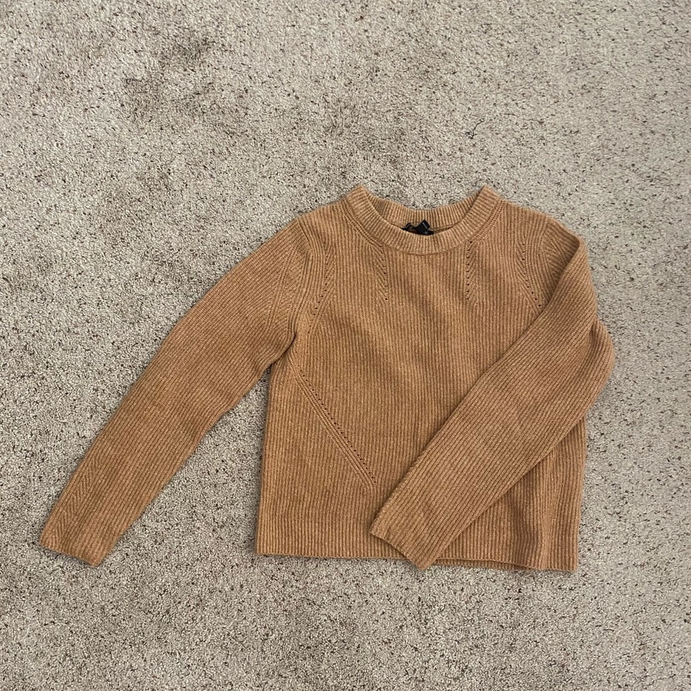 Banana republic crop sweater.